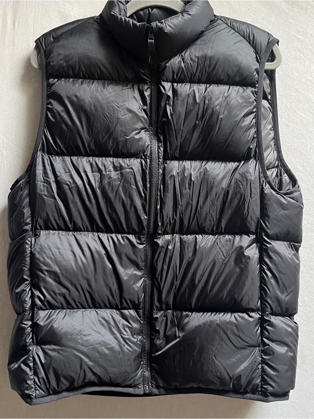 Uniqlo Ultra Light Down Puffer Vest Nylon Size Medium